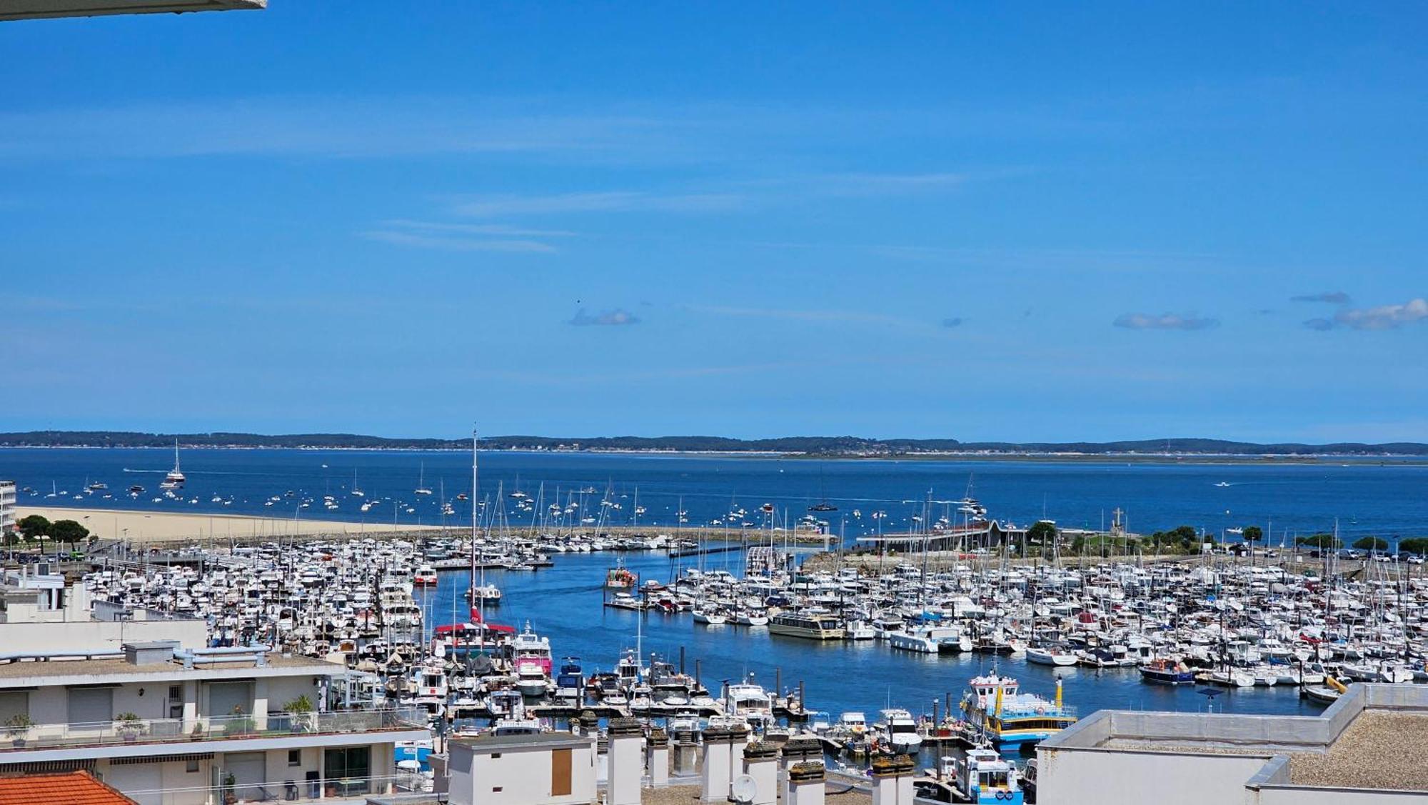 Vue Panoramique Sur Bassin,Piscine Et Terrasse Daire Arcachon Dış mekan fotoğraf